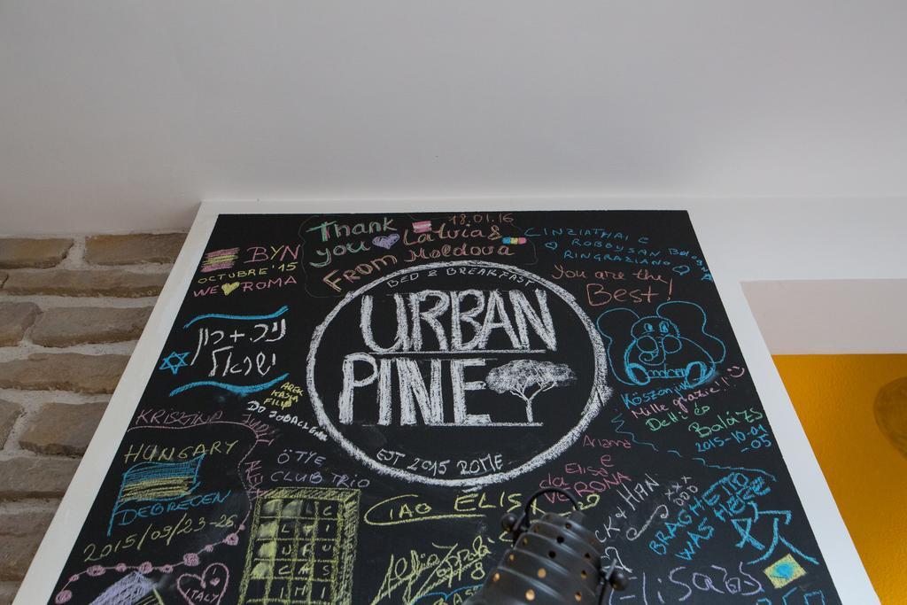 Urban Pine Rooms Roma Exterior foto